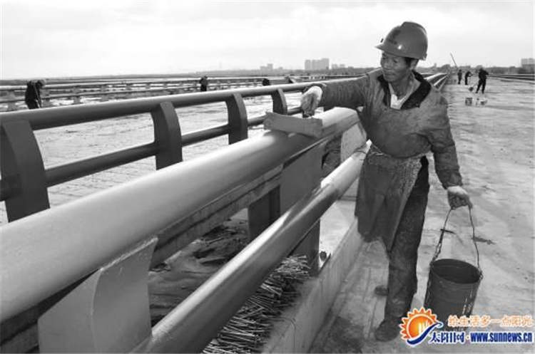 翔安湖大桥春节前建成