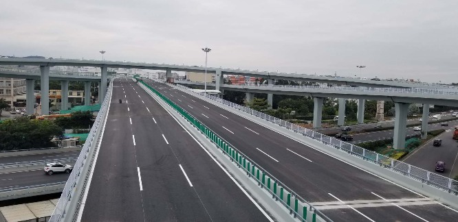 我司海沧隧道本岛端接线工程J匝道顺利通车(图1)