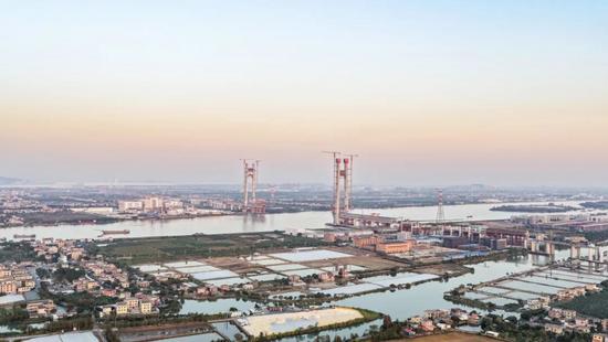 深江铁路洪奇沥公铁大桥主塔全部封顶！大湾区互联互通将再添关键(图4)