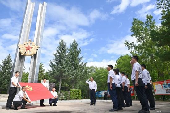 “站”上新台阶 再踏新征程(图6)