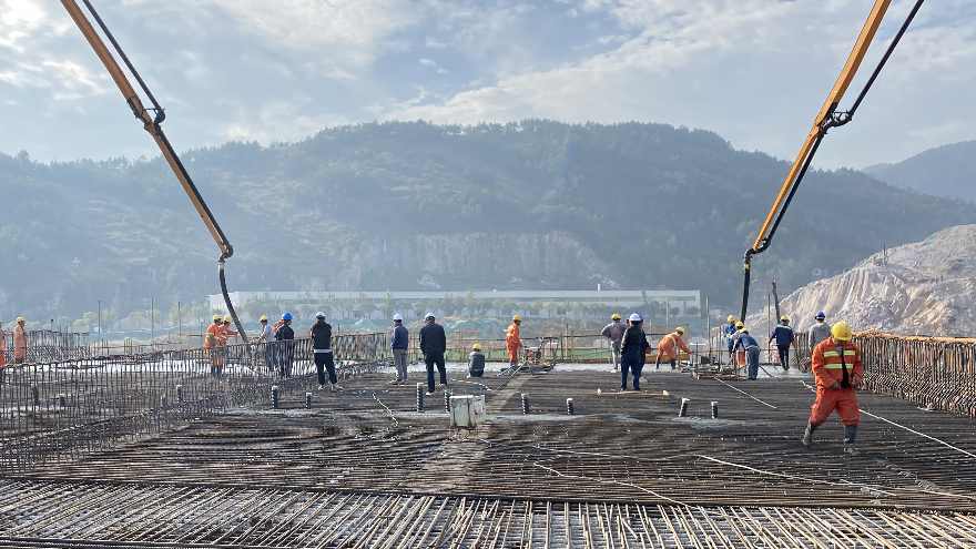 “奋战150天，攻坚克难保目标”---十月劳动竞赛报道