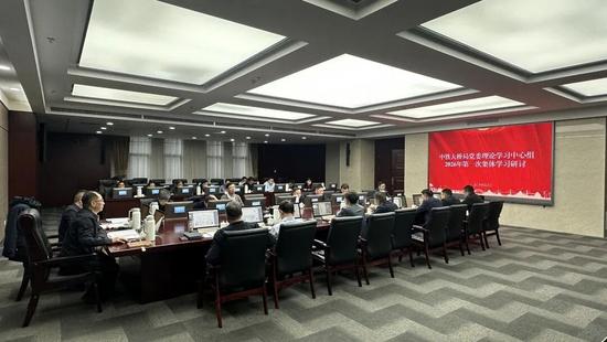中铁大桥局召开统战代表人士座谈会(图8) 中铁大桥局召开统战代表人士座谈会(图8)